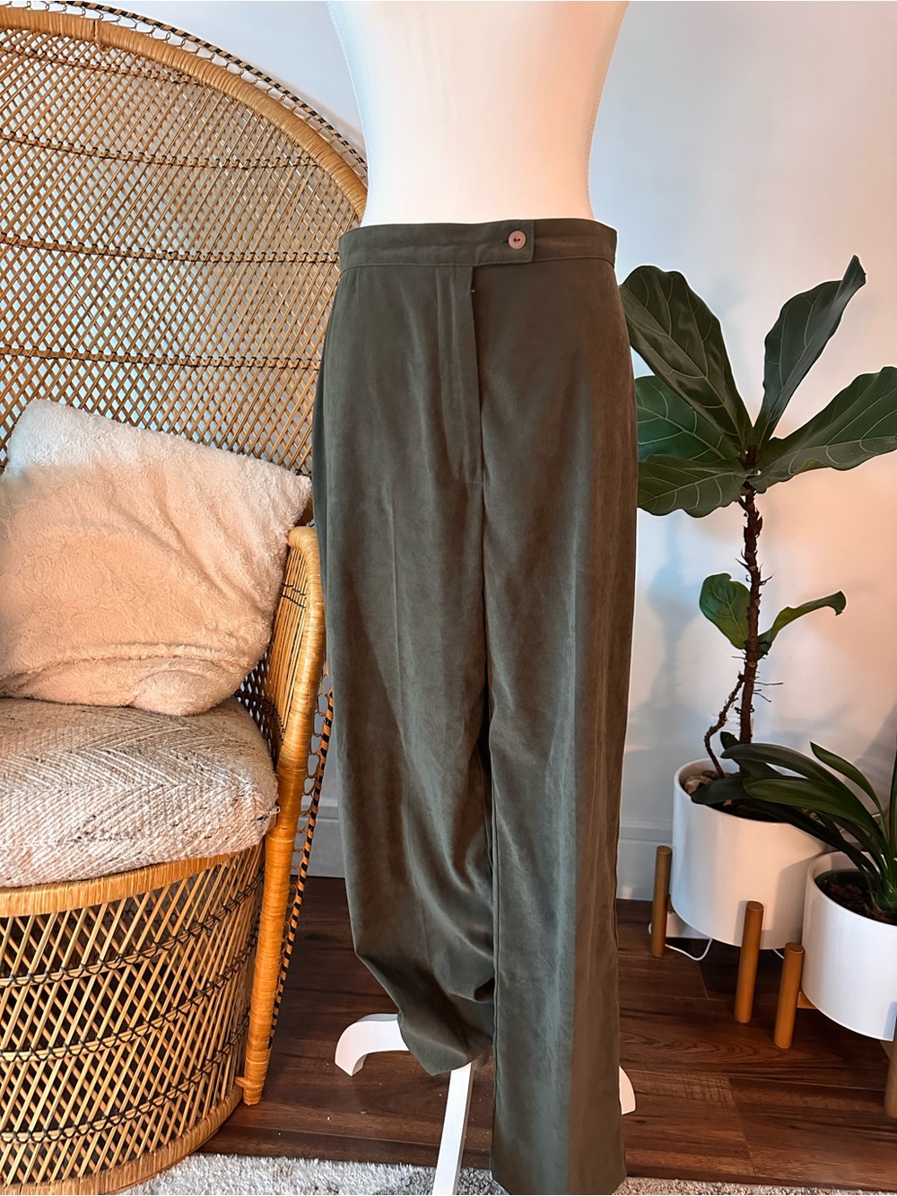 High Waisted Olive Moss Green Wide-Leg Pants